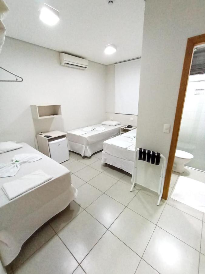 Mfg Hotel Cianorte Exteriör bild